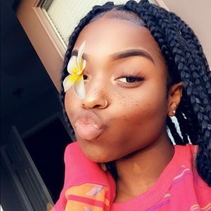 Meet your Posher, Talaya